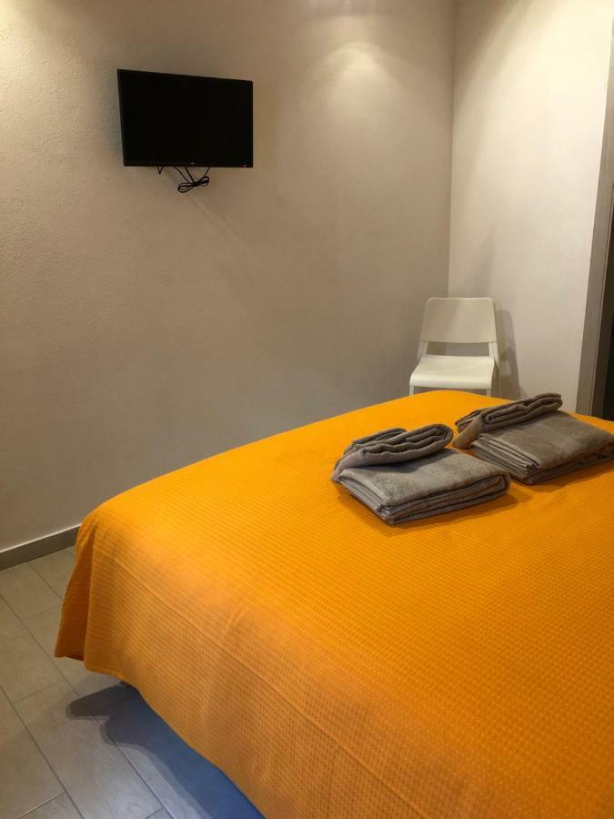 Al Corso Bed & Breakfast Cagliari Bagian luar foto