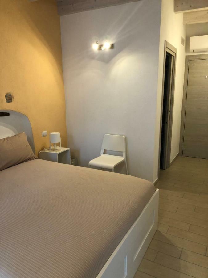 Al Corso Bed & Breakfast Cagliari Bagian luar foto