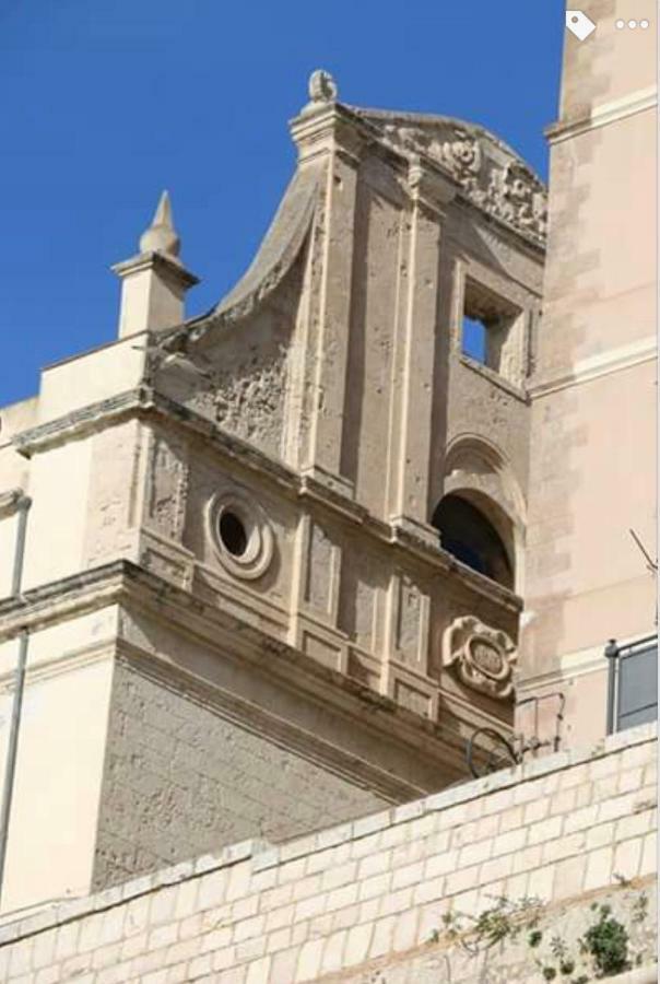 Al Corso Bed & Breakfast Cagliari Bagian luar foto