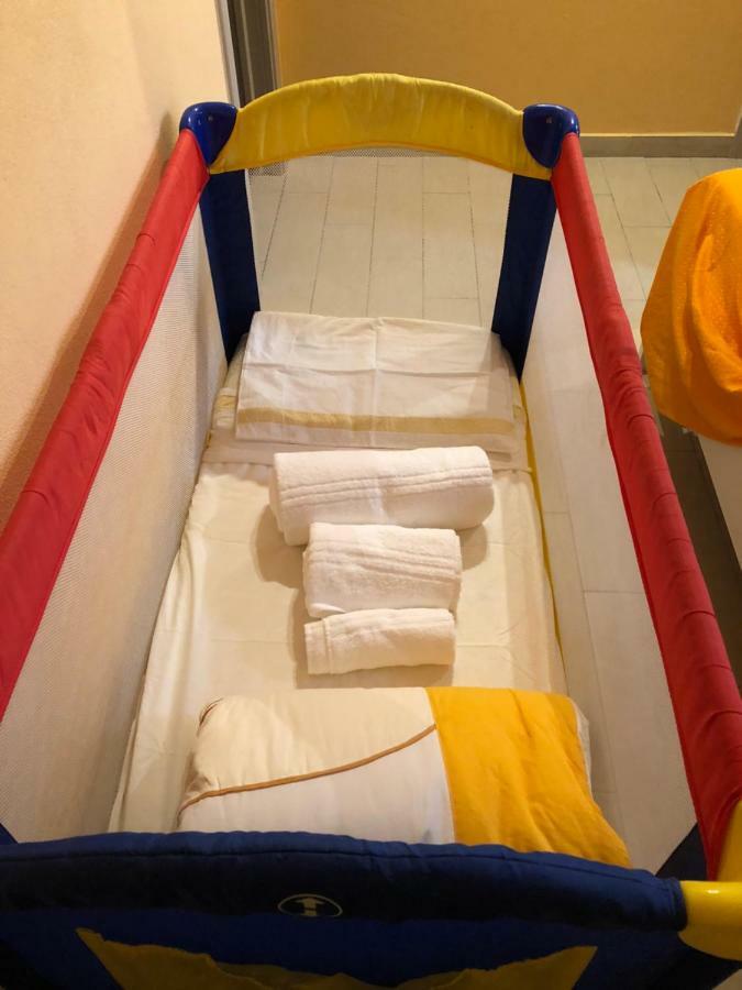 Al Corso Bed & Breakfast Cagliari Bagian luar foto